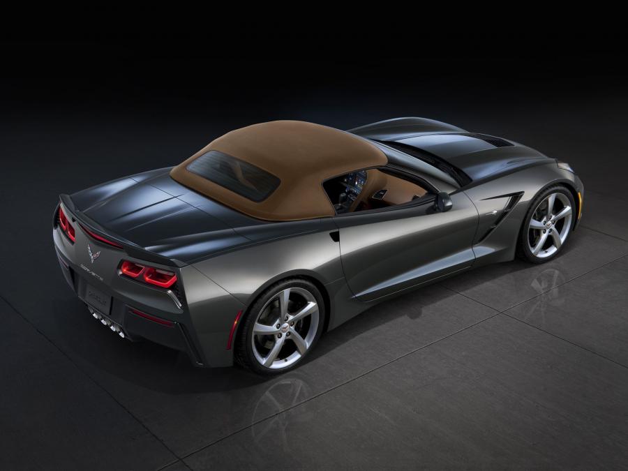  Chevrolet Corvette Stingray Convertible 2013 года  (фото 33 из 48)